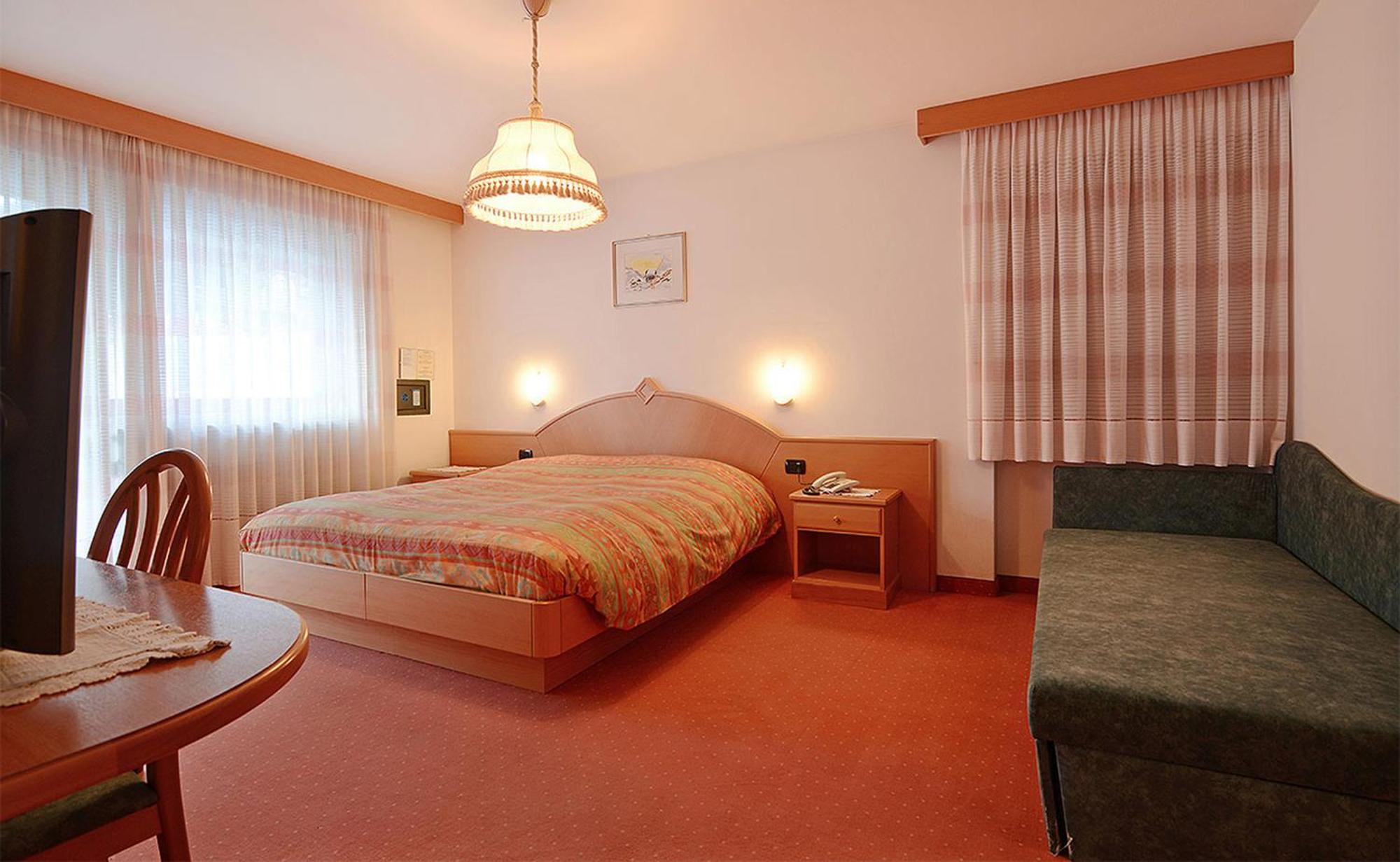 Hotel Dolomites Inn Canazei Eksteriør bilde