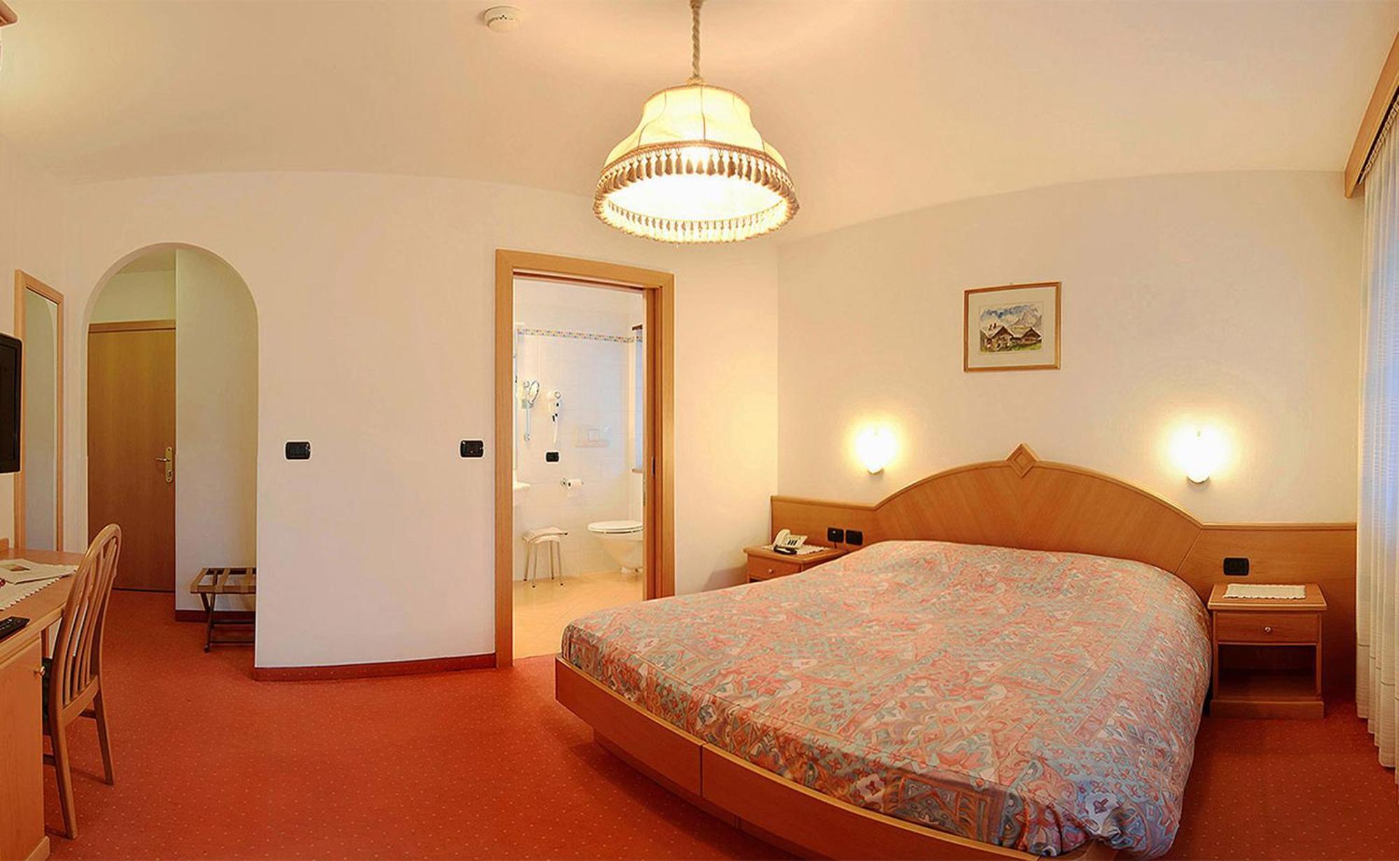 Hotel Dolomites Inn Canazei Rom bilde