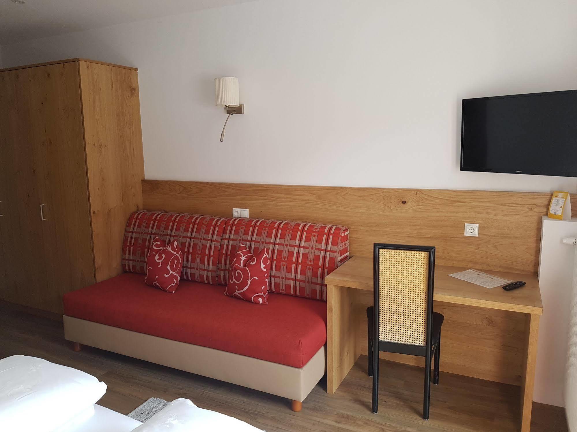 Hotel Dolomites Inn Canazei Eksteriør bilde
